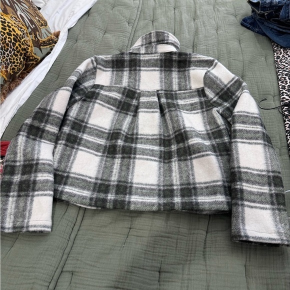 Great used condition banana republic shacket style jacket. Sz m - Picture 11 of 12